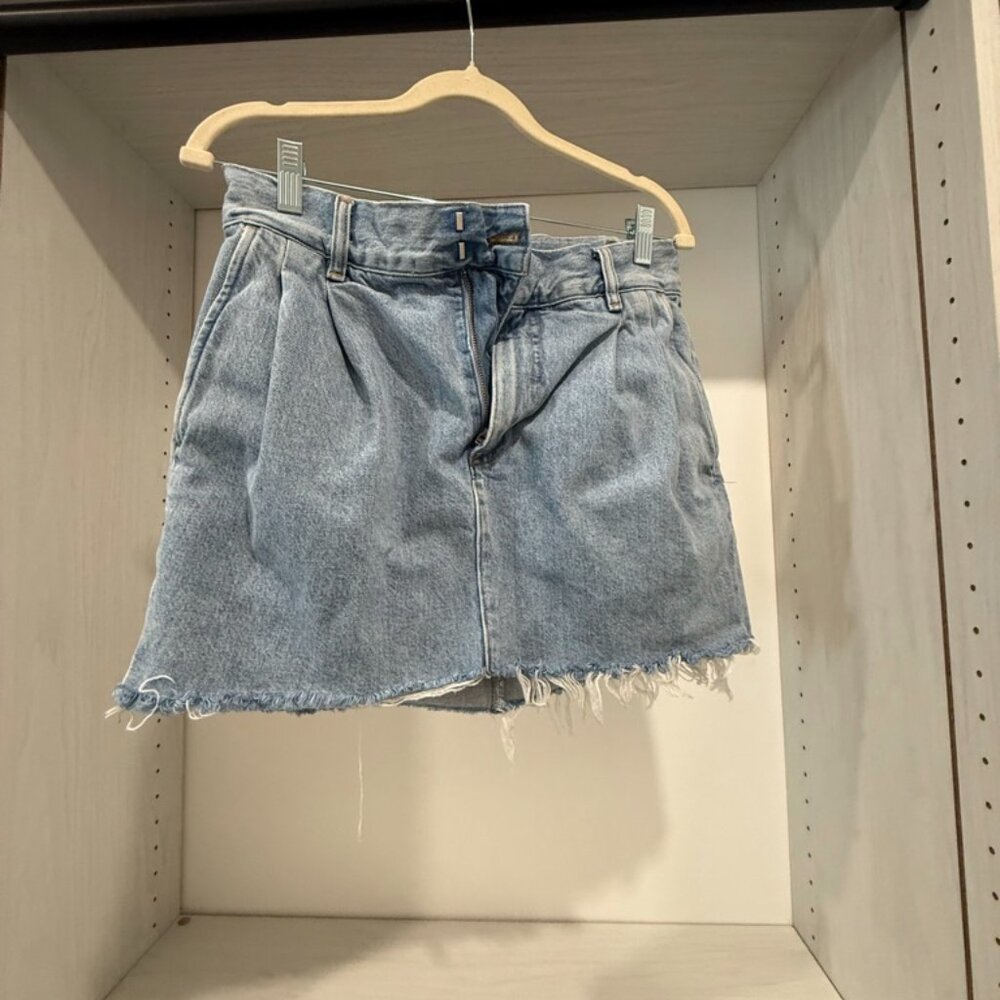 Jean Skirt, pleated with pockets
